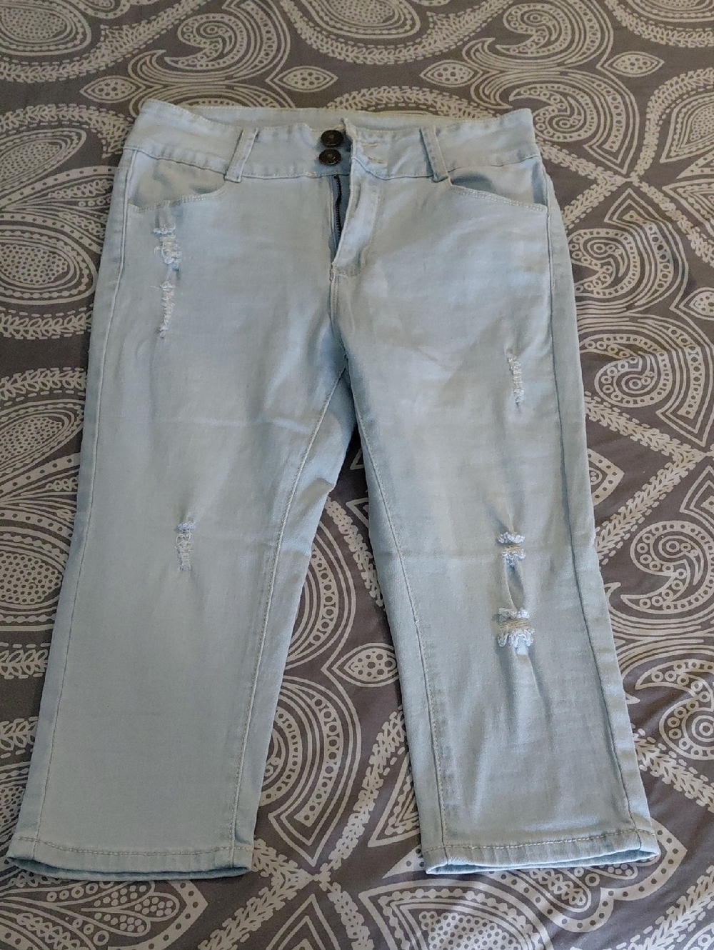 Light Blue  Ankle Jeans